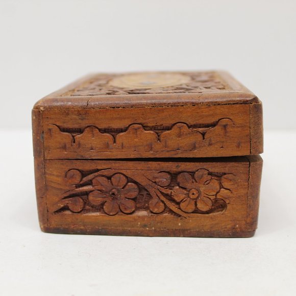 Vintage Hand Carved Wood Box Made in India - Picture 3 of 7